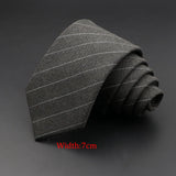 Calvian | Men’s Slim Solid Colour Tie